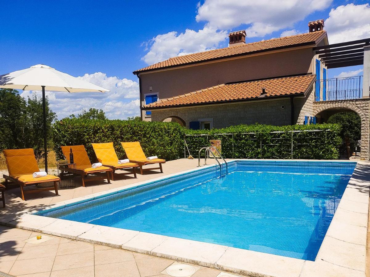 Villa Nika *